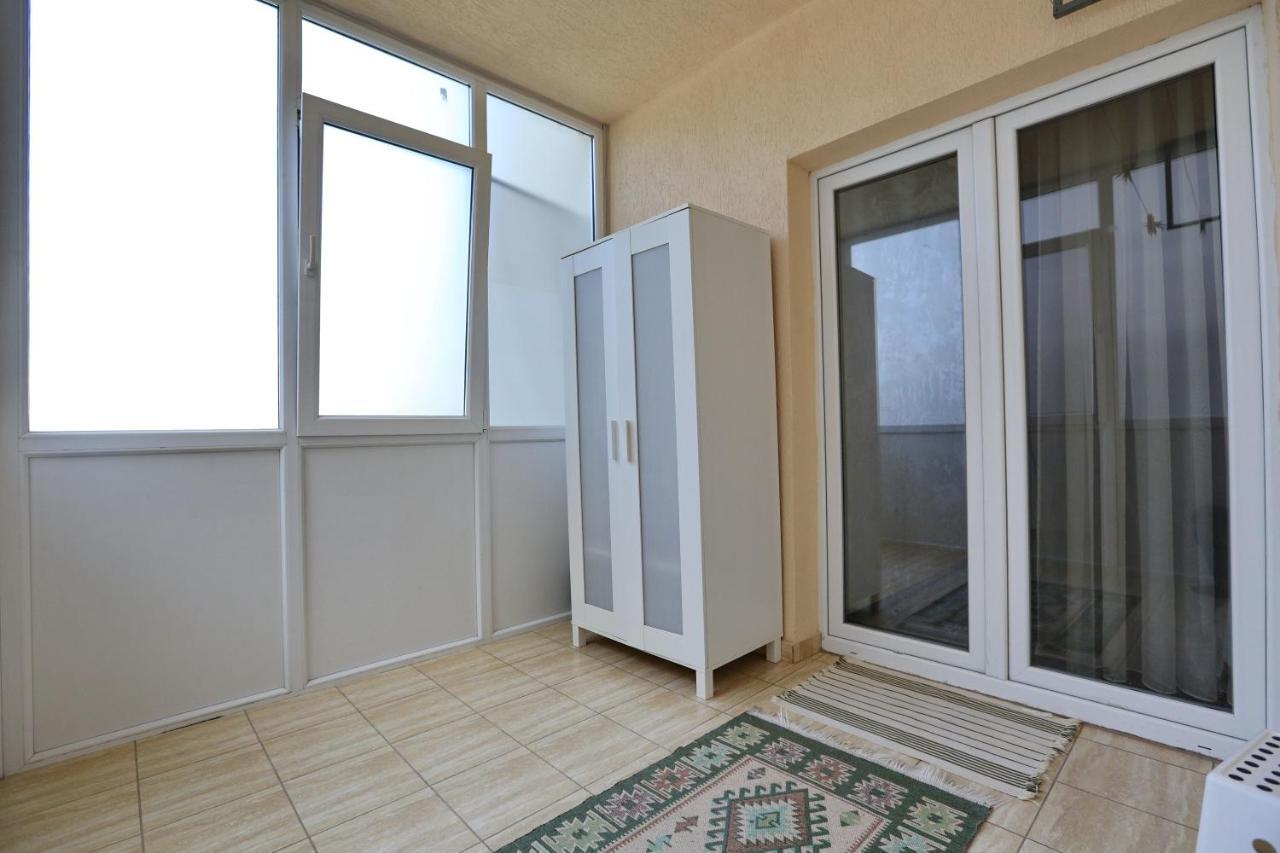 Bloc Izvor Appartement Piteşti Buitenkant foto